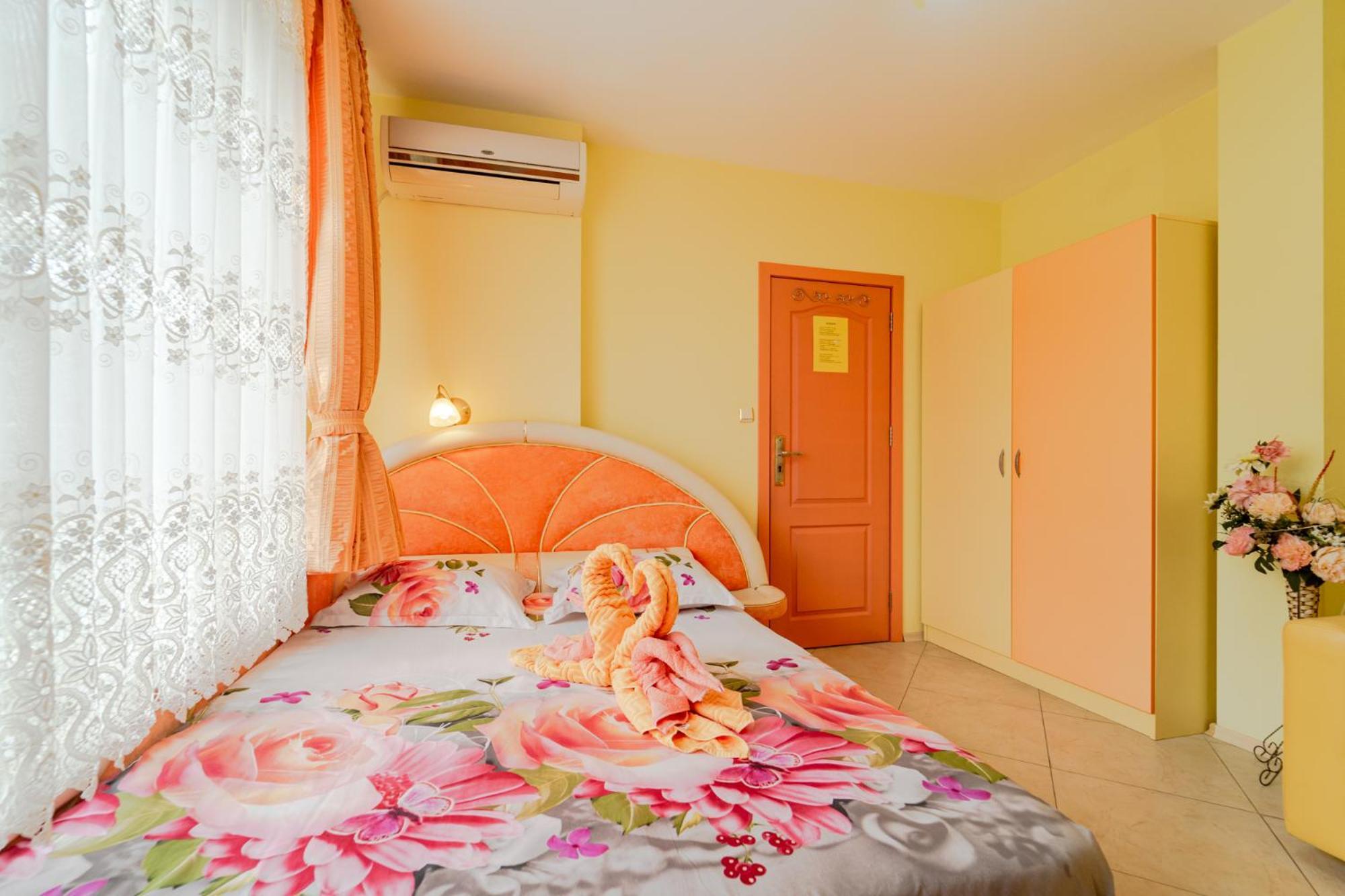Boutique Guest House 'Sofia' Nesebar Exterior foto